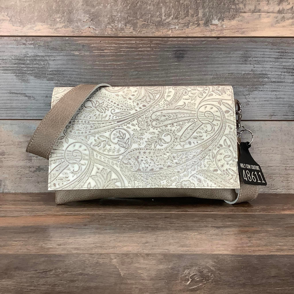 Classy Cowgirl - #48611