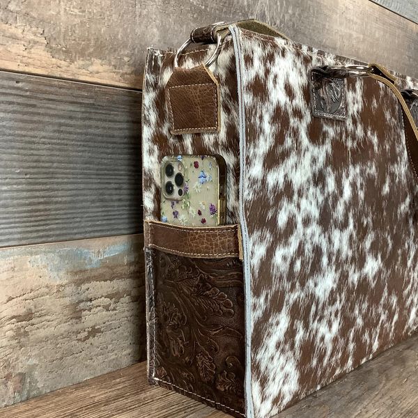 Get Outta Town Hybrid Tote #48752