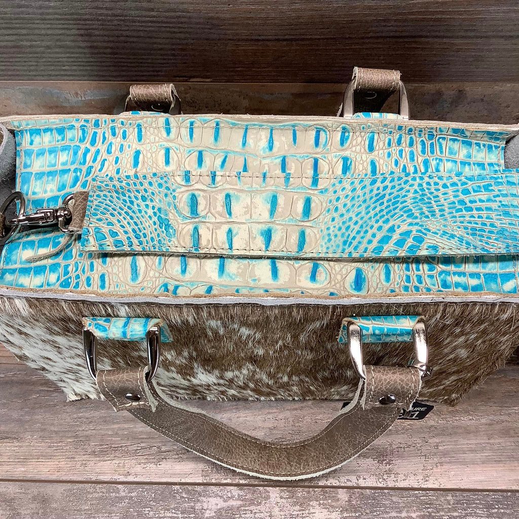Small Town Tote - #48181