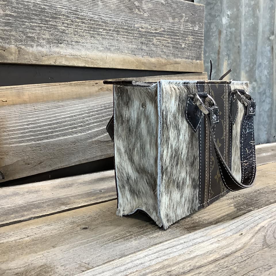 Exclusive Collection Itty Bitty Tote Hybrid - #381