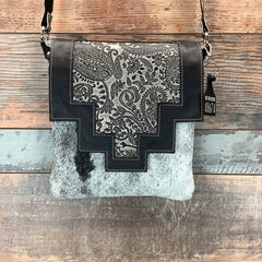 Crossbody With Flap - #48674