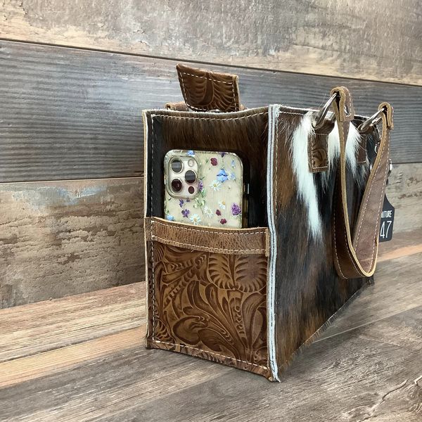 Small Town Tote - #48647