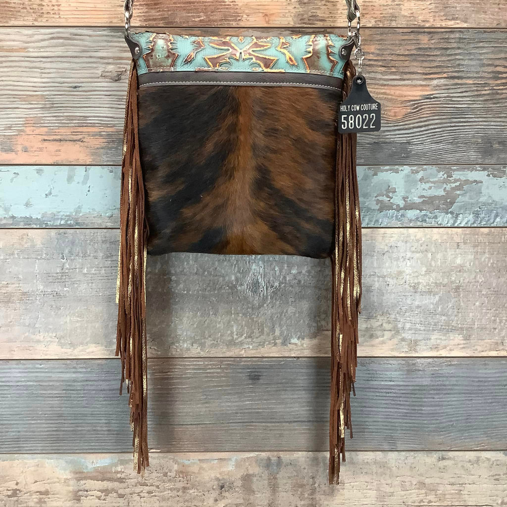 Crossbody ~ #58022