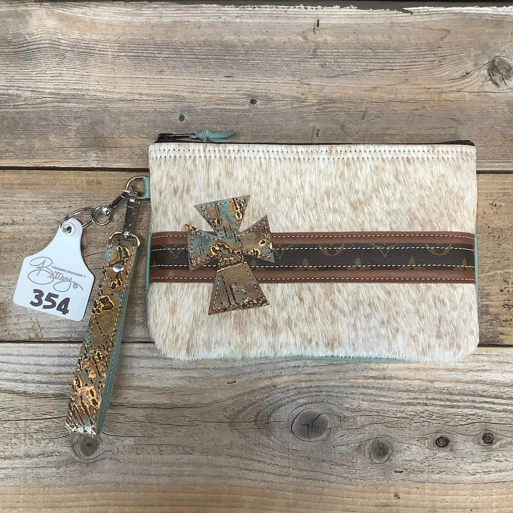 Exclusive Collection Western Leather Wristlet Clutch #354