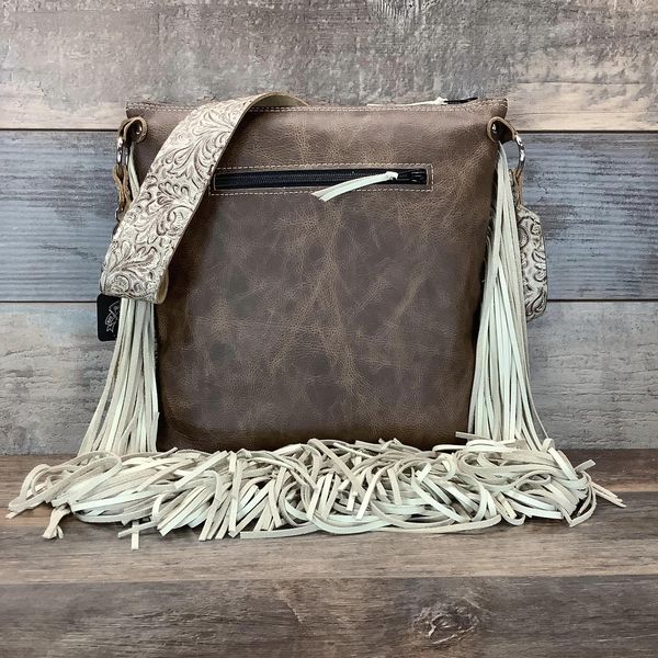 Crossbody ~ #57570