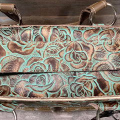 Get Outta Town Hybrid Tote Axis #57810