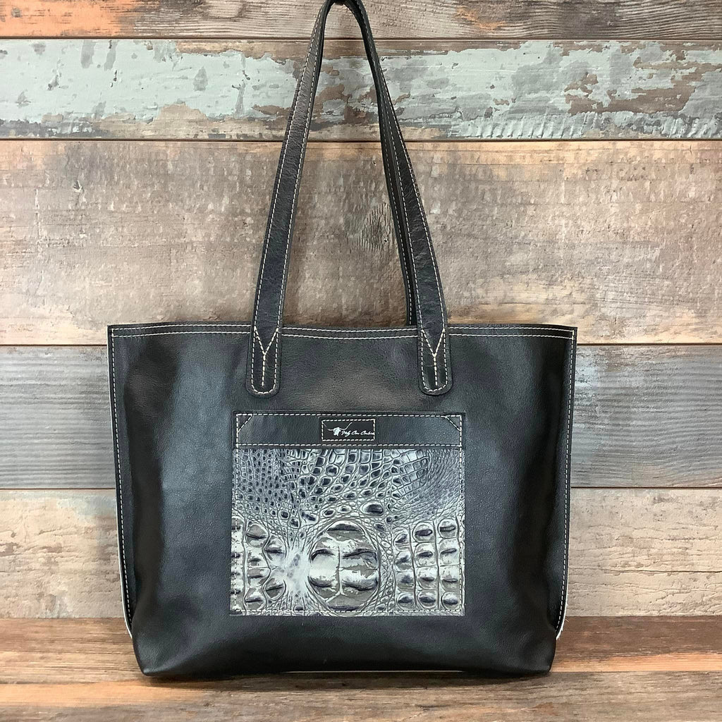 The Weekender  #58015