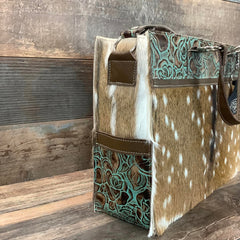 Get Outta Town Hybrid Tote Axis #57810