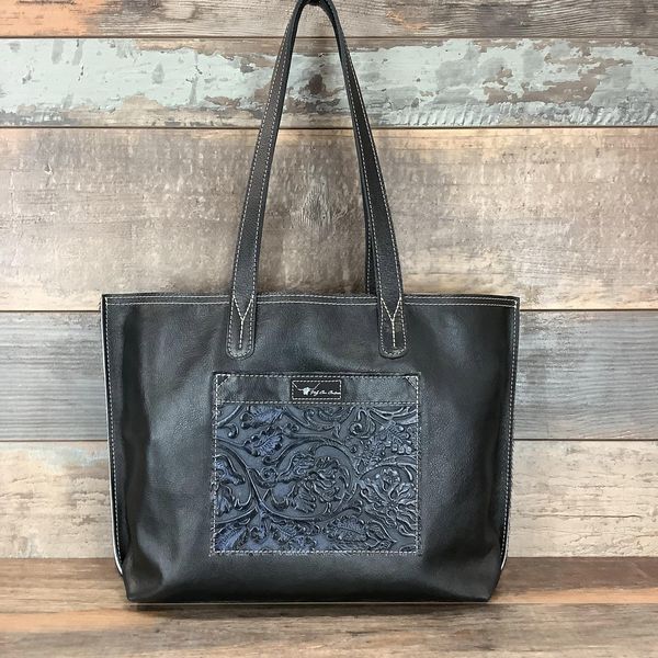 The Weekender  #58087