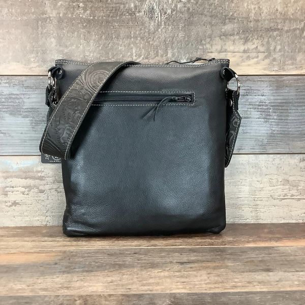Crossbody ~ #57798