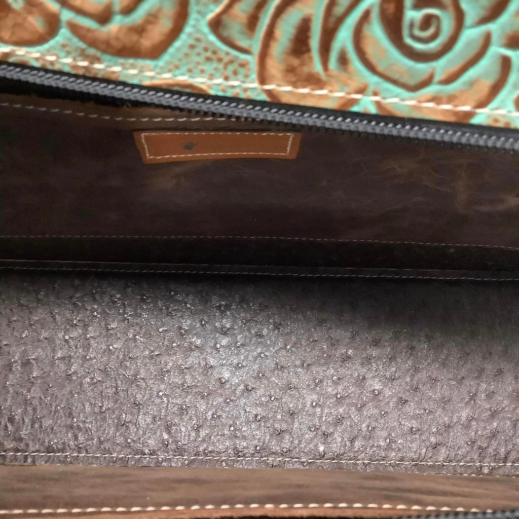 Get Outta Town Hybrid Tote #58074