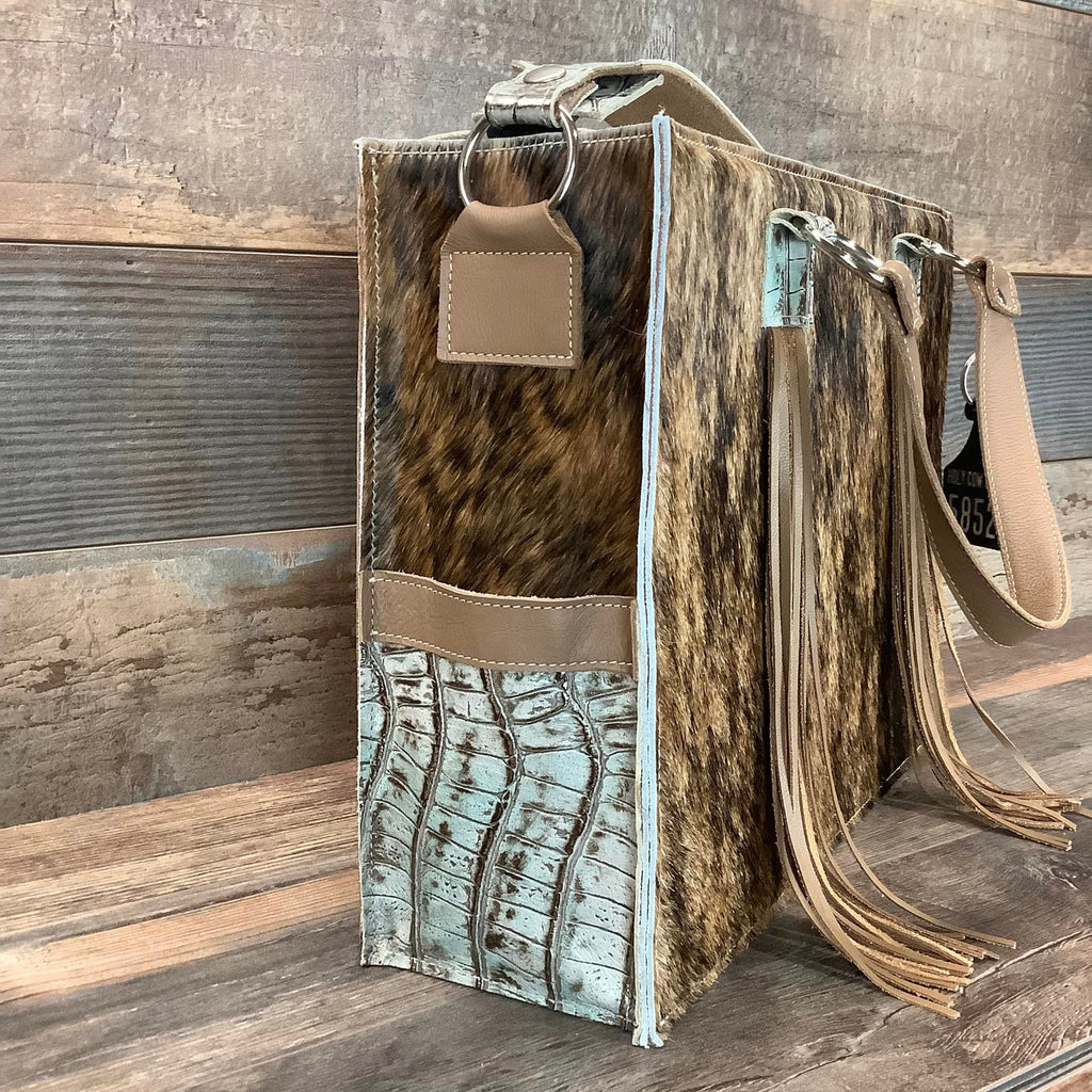 Get Outta Town Hybrid Tote #58520