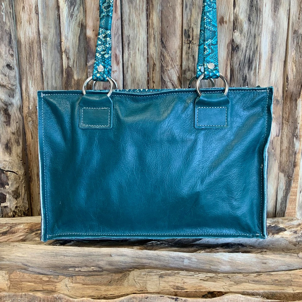 Small Town Tote - #16242