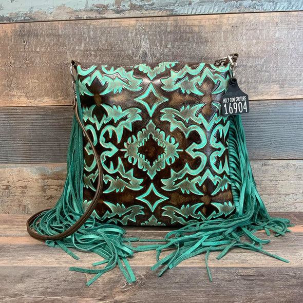 Crossbody Outlaw -  # 16904