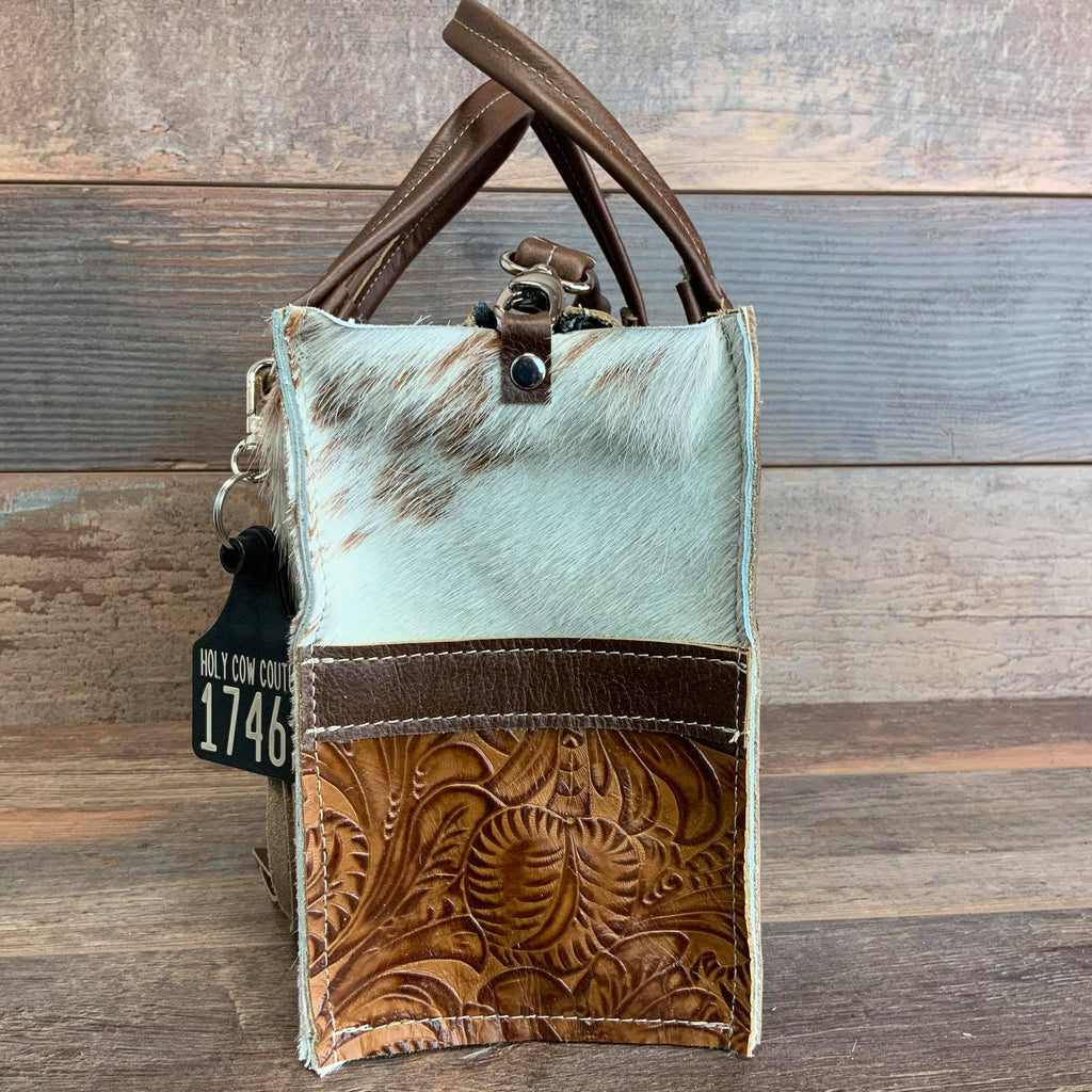Small Town Hybrid Tote -  #17462