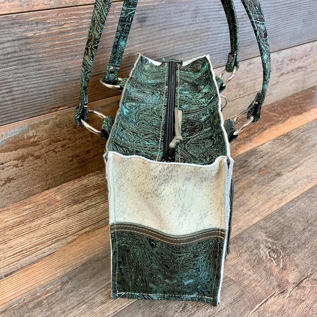 Small Town Tote -  #18183
