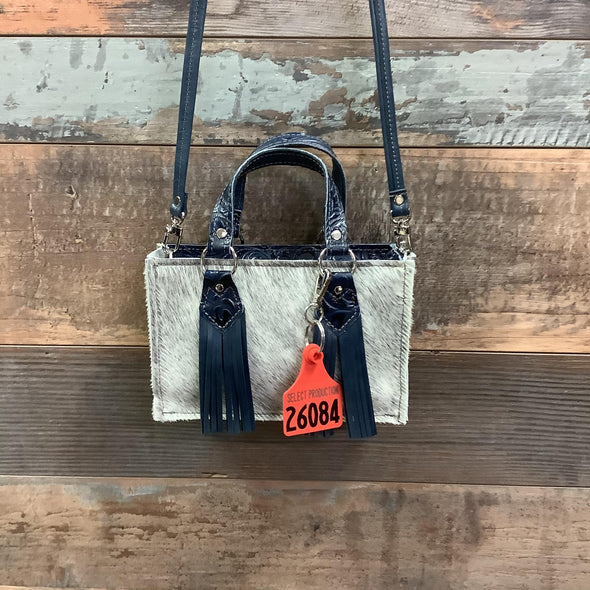 Itty Bitty Tote Hybrid - #26084 Bag Drop