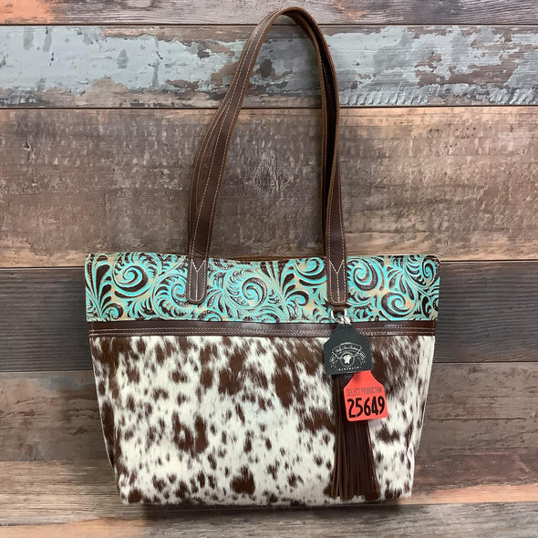 The Weekender - #25649 Bag Drop