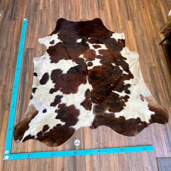 Cowhide Rug - #25405