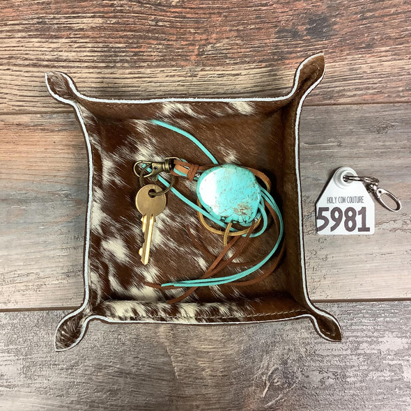 Cowhide Tray - #5981