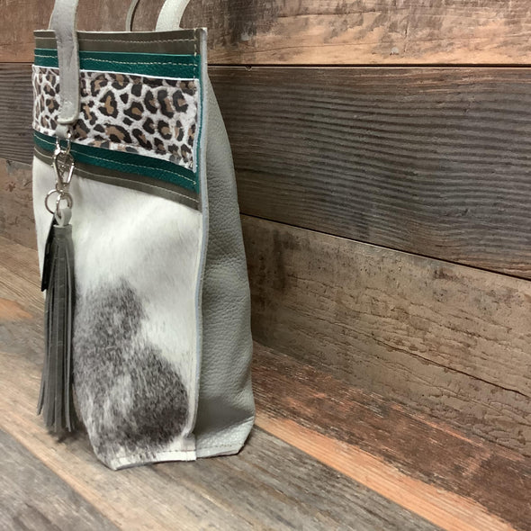 The Weekender #27080