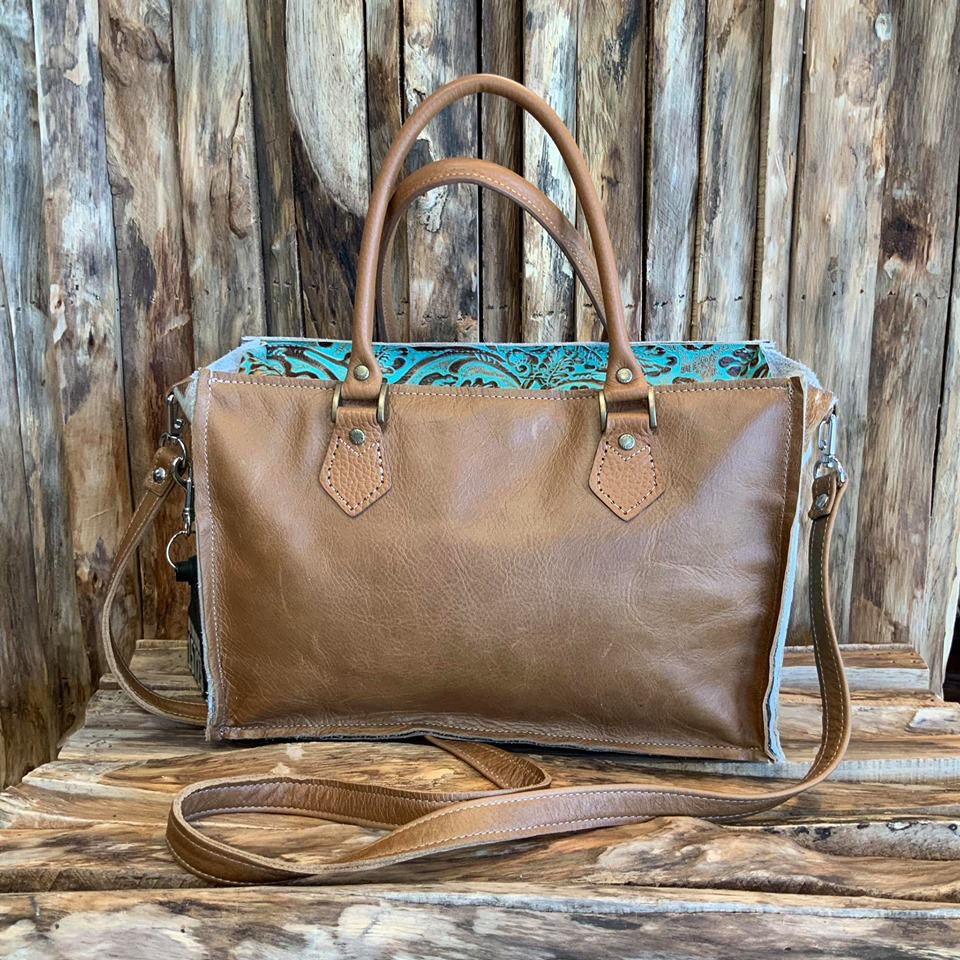 Small Town Hybrid Tote #15723