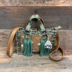 Itty Bitty Tote Hybrid - Axis - #6790