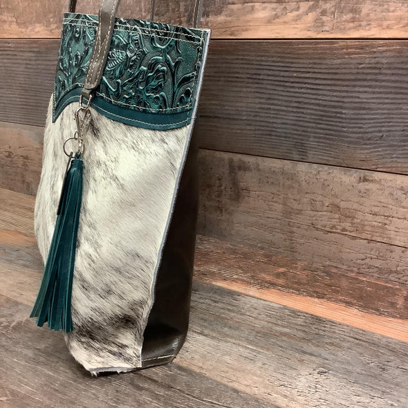 The Weekender #26944