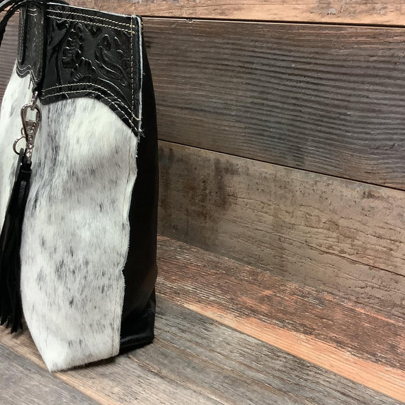 The Weekender #27517