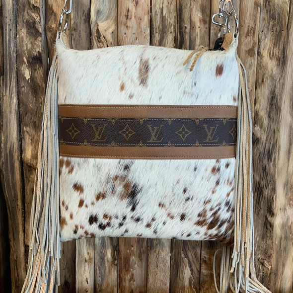 Crossbody -  LV Specialty Collection #15971