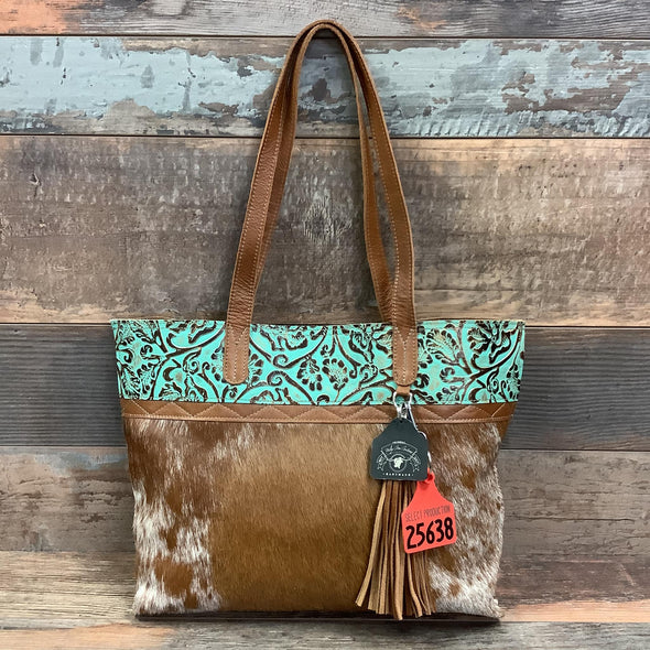 The Weekender - #25638 Bag Drop