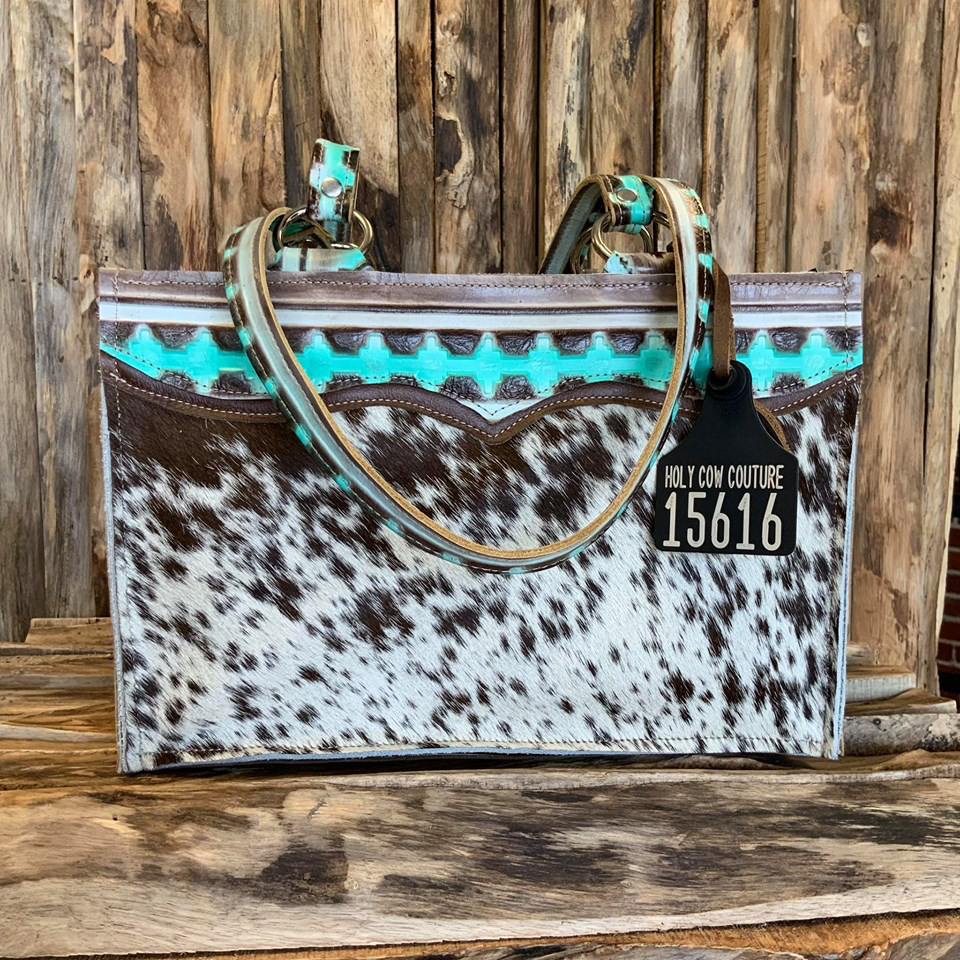 Small Town Tote #15616